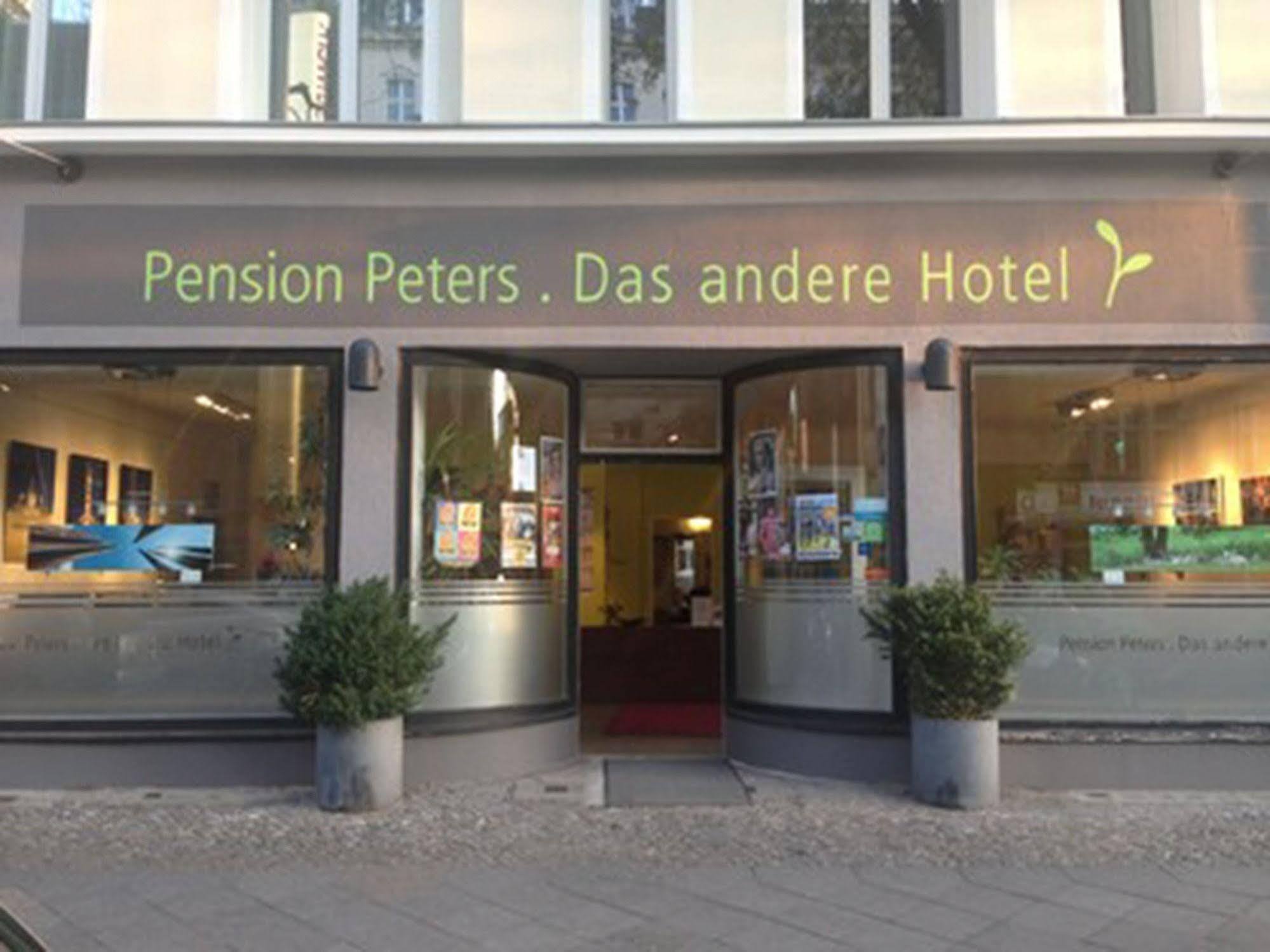 Pension Peters - Das Andere Hotel Berlin Exterior photo